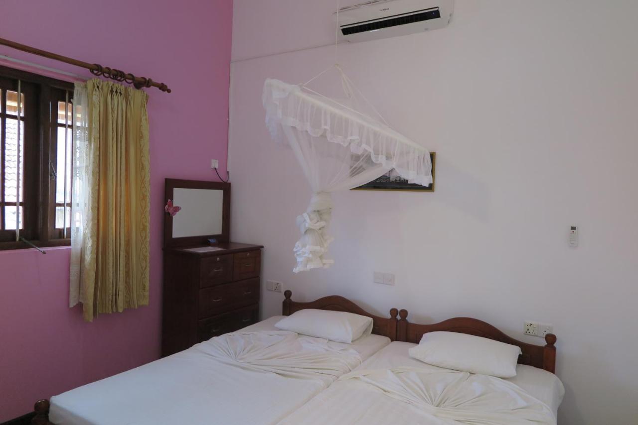 Villa16Hikkaduwa Szoba fotó